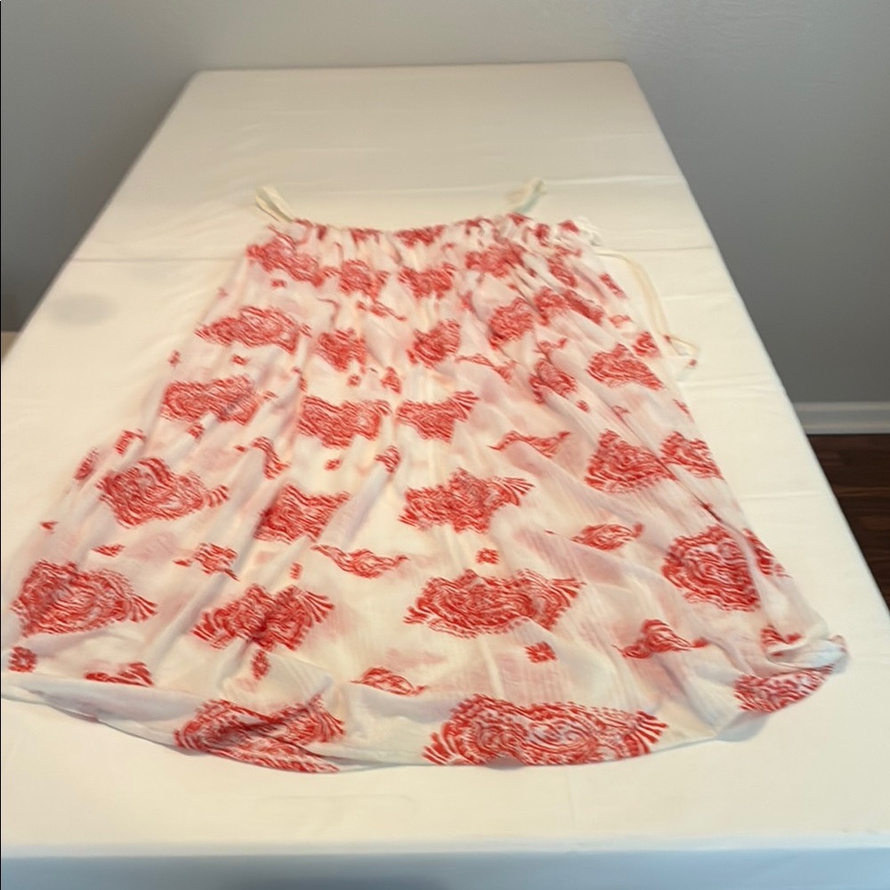 Free People red And white cover up. - Picture 6 of 13